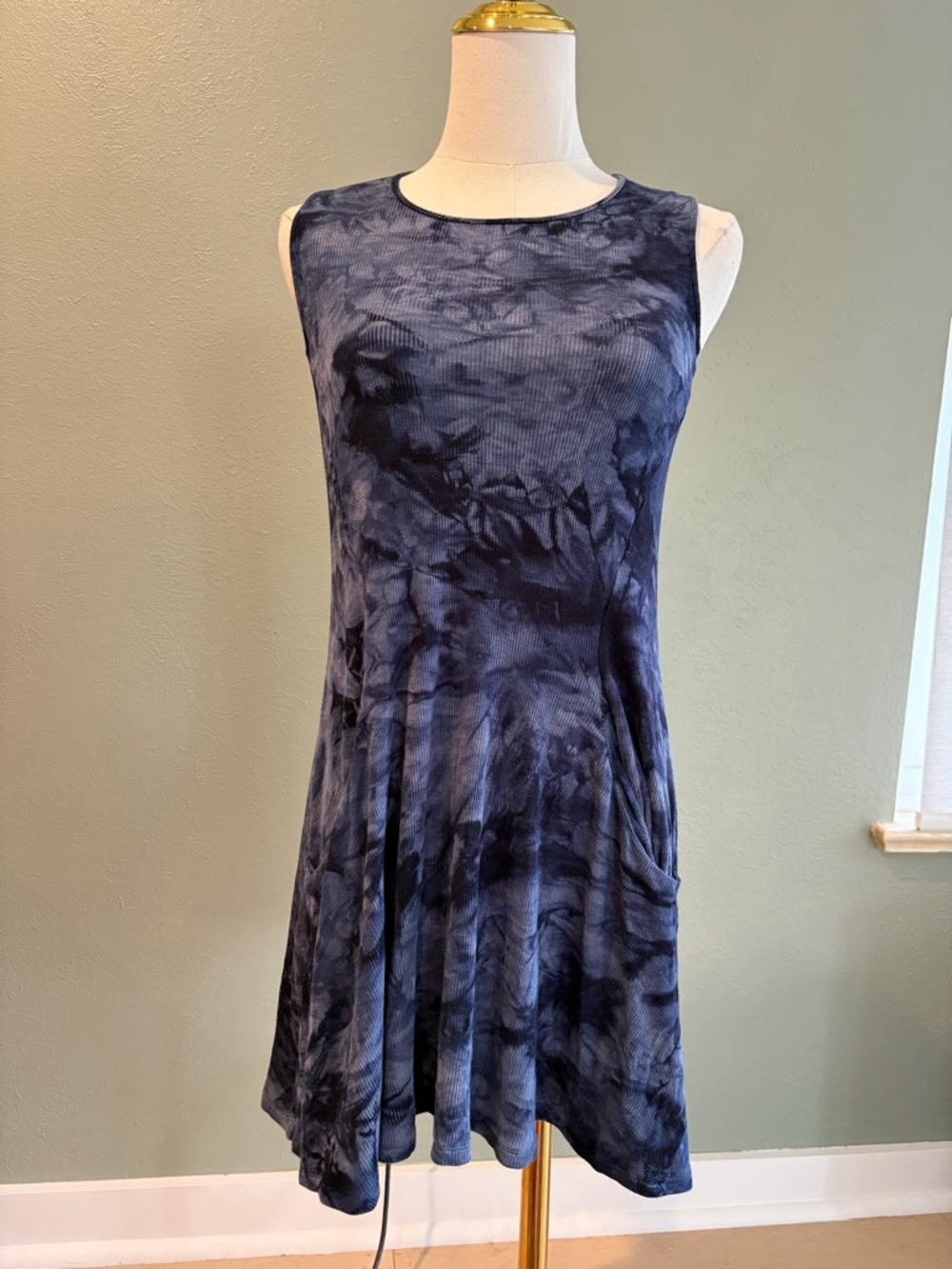Miami Sleeveless Navy Tie-Dye Mini Dress size XS